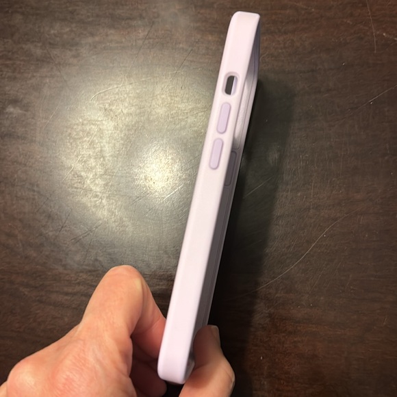 Apple iPhone 14 case lavender - Picture 5 of 6